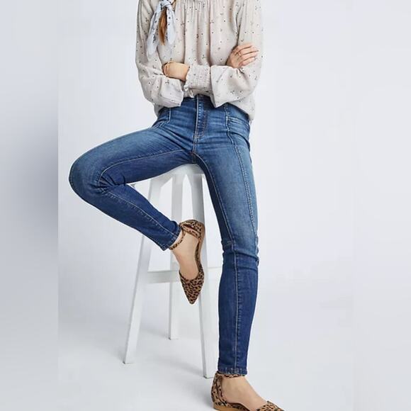 Pilcro Denim - Pilcro High Rise Pinktucked Stretch Skinny Ankle Leggings Dark Wash Size 26